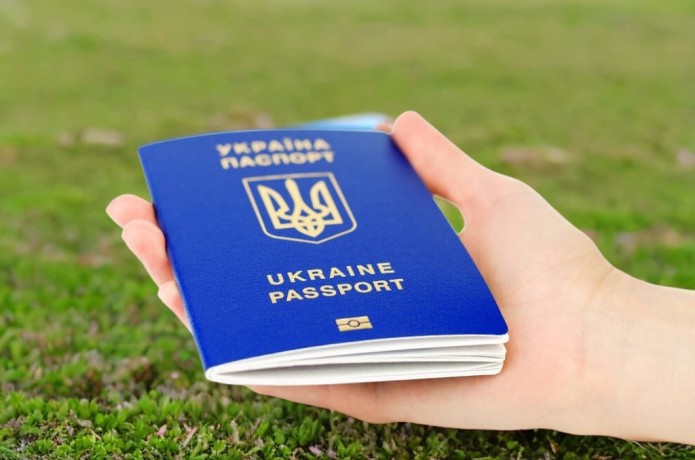 pasport-ukrainy-zagranpasport-big-0
