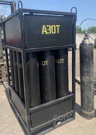 balon-40-l-monobloki-bandli-dlia-azotu-argonu-vuglekisloti-kisniu-zvariuvalnoyi-sumisi-big-2