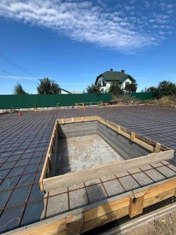 budivnictvo-budinkiv-vid-fundamenta-do-daxu-big-3