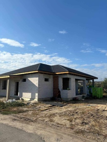 budivnictvo-budinkiv-vid-fundamenta-do-daxu-big-1